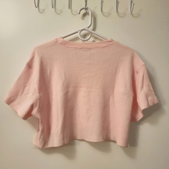 Aritzia TNA Cropped waffle-knit T-Shirt - Picture 2 of 5
